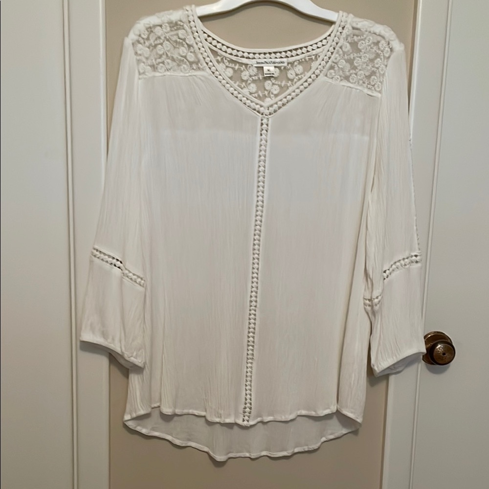 Women's White Lace Detail Top